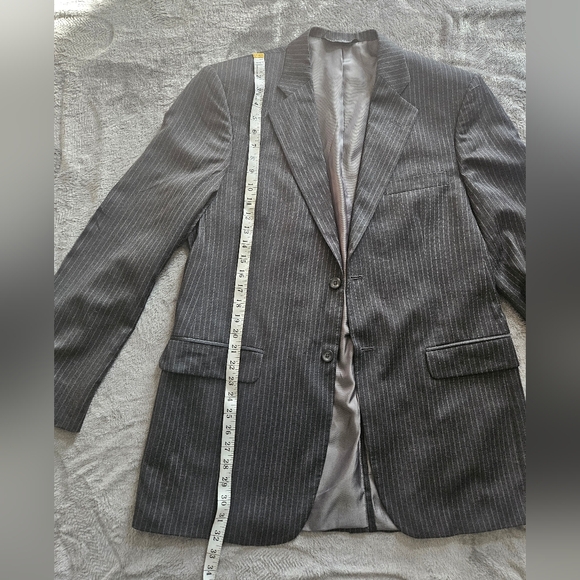 jf j.ferrar Charcoal Pinstripe Men's Suit - Picture 5 of 12
